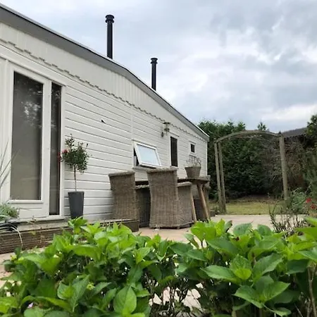 Vakantiechalet Beekbergen בקתה